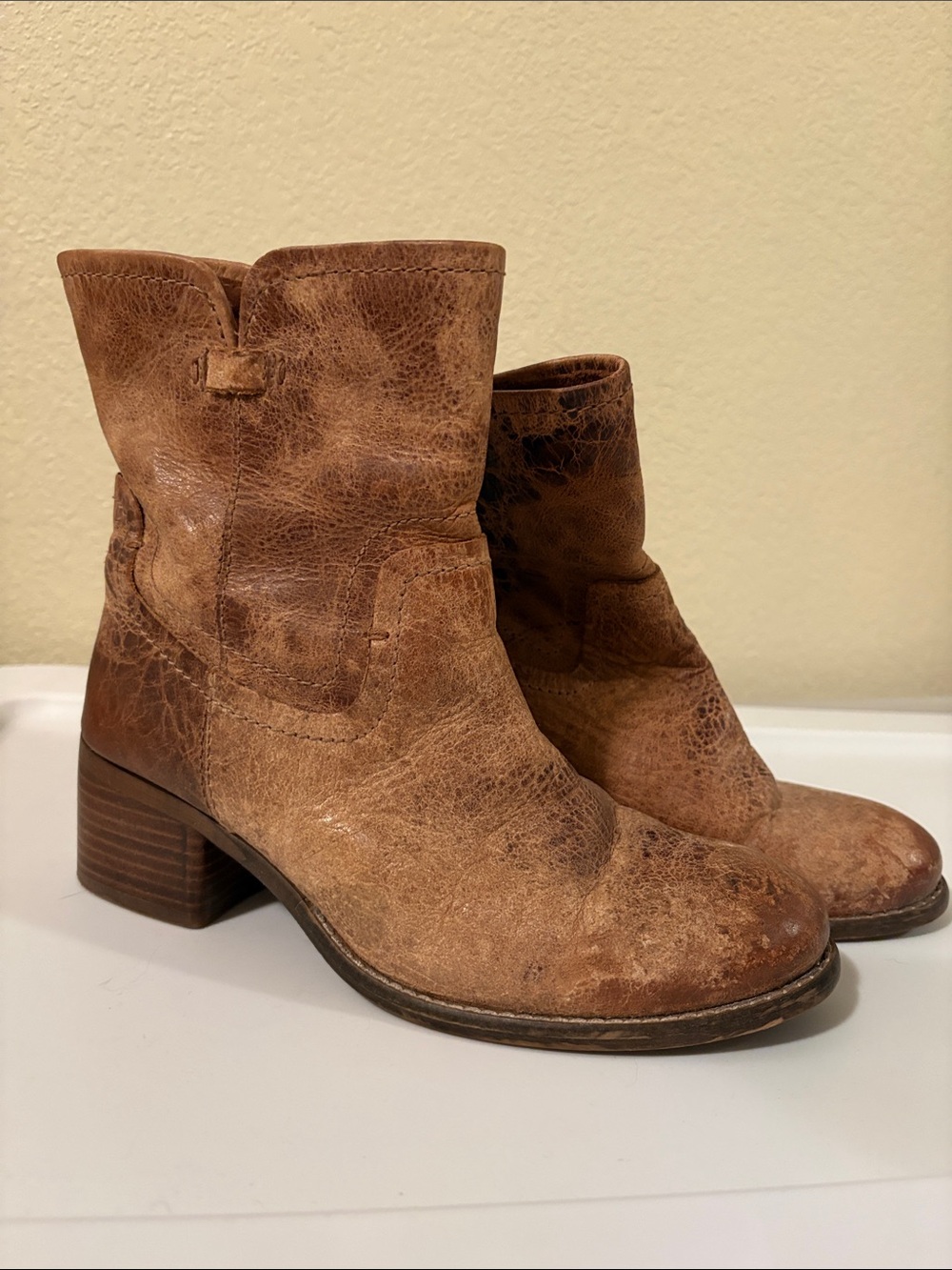 Women's Brown Leather Ankle Boots - Classic Western Style DIBA TRU